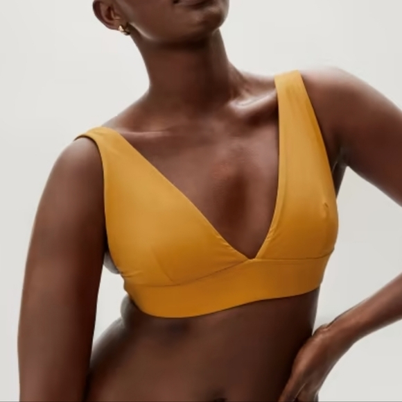 NWT Everlane Triangle bikini top in yellow size large - Picture 1 of 7